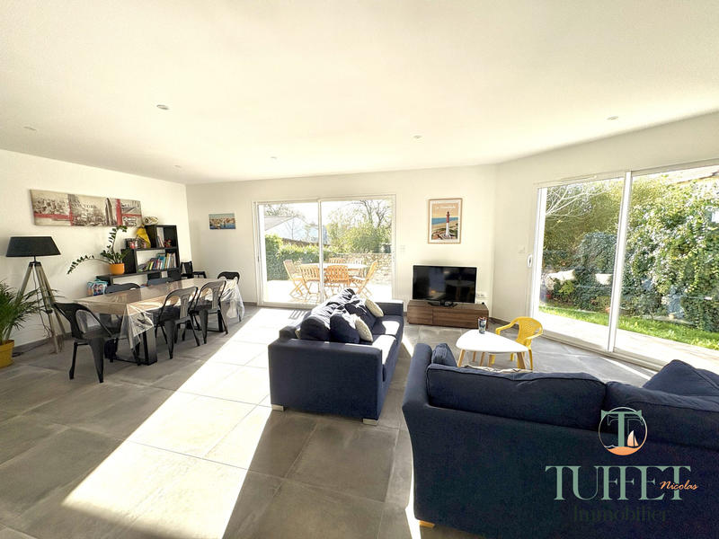 Maison - 91 m² - 4 pièces