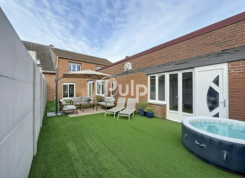 Maison - 176 m² - 8 pièces