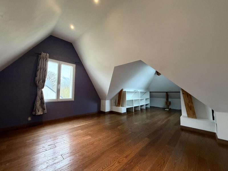 Maison - 162 m² - 6 pièces