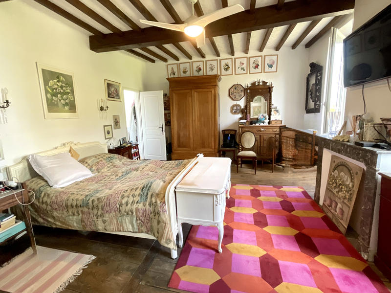 Maison - 206 m² - 8 pièces