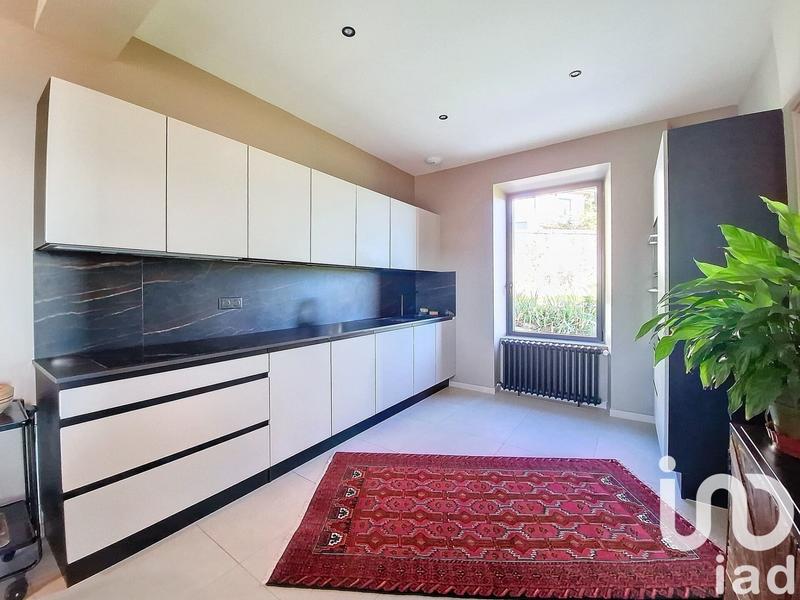 Maison - 170 m² - 6 pièces