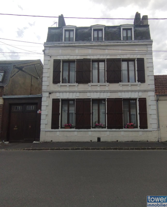 Maison - 146 m² - 7 pièces