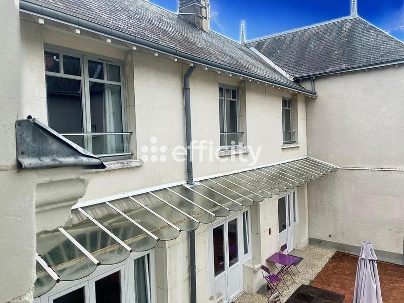 Maison bourgeoise - 220 m² - 7 pièces