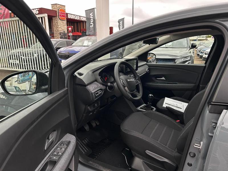 Dacia Sandero Nouvelle expression SCe 65 - 24