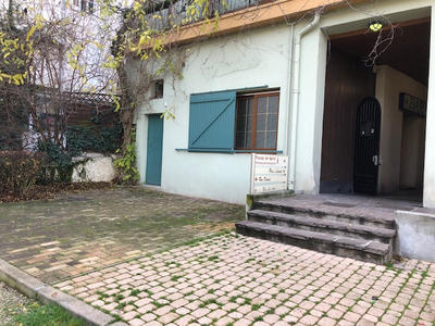 Local commercial - 63 m² - 2 pièces