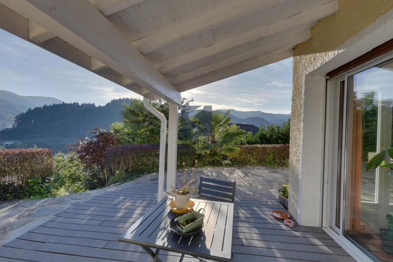 Maison - 140 m² - 6 pièces