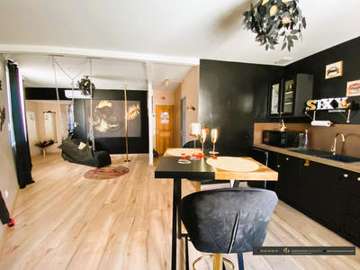 Appartement - 49 m² - 3 pièces