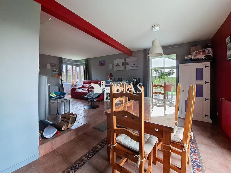 Maison traditionnelle - 130 m² - 5 pièces