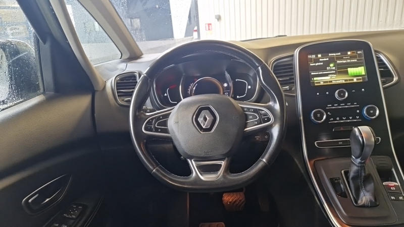 Renault Scénic IV blue dci 120 edc