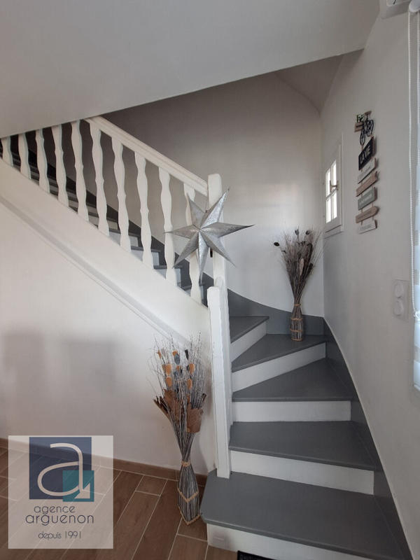 Maison - 102 m² - 6 pièces