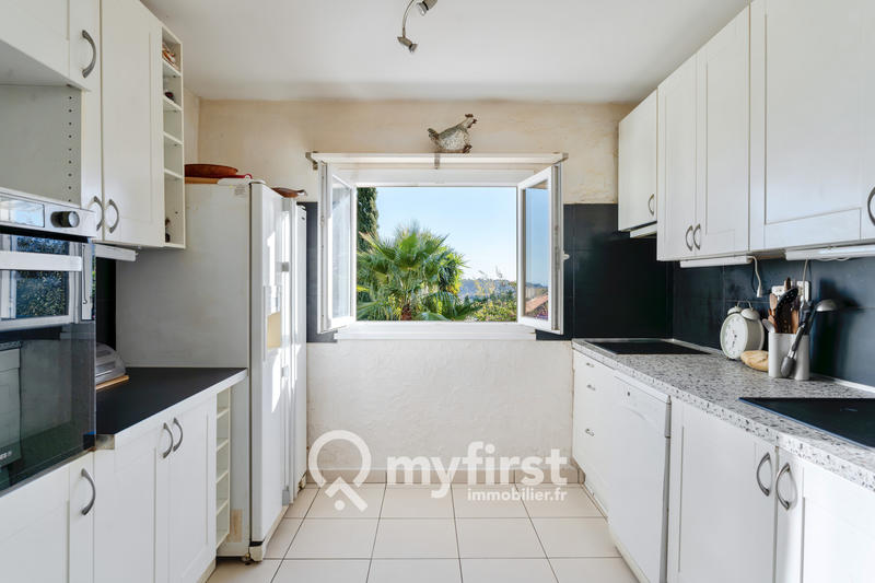 Maison - 163 m² - 5 pièces