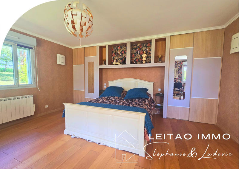 Maison - 150 m² - 5 pièces