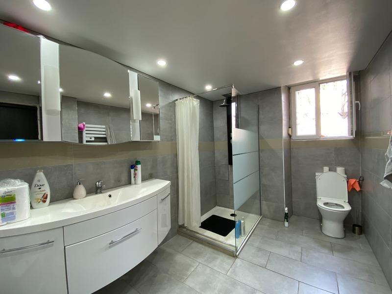 Maison - 165 m² - 5 pièces