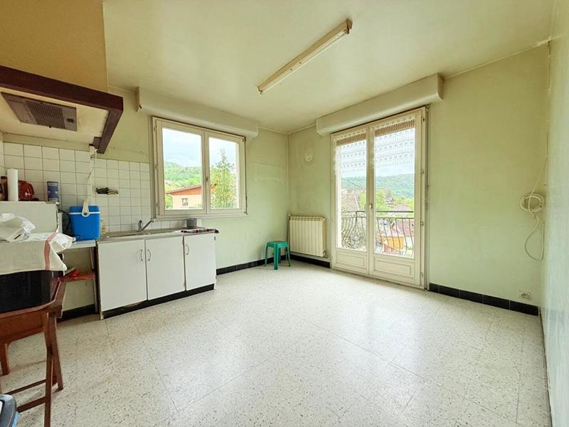 Maison - 85 m² - 3 pièces