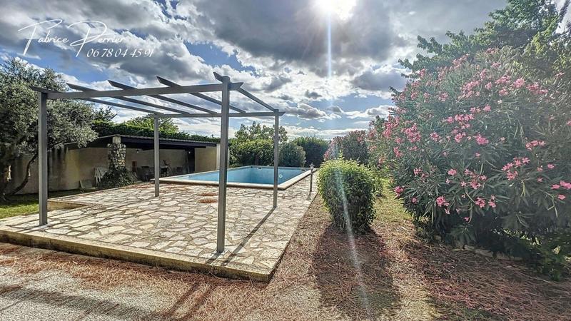 Maison - 153 m² - 6 pièces