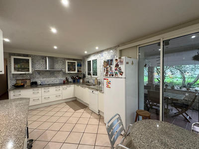 Villa - 320 m² - 10 pièces