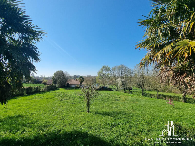 Maison ancienne - 197 m² - 7 pièces