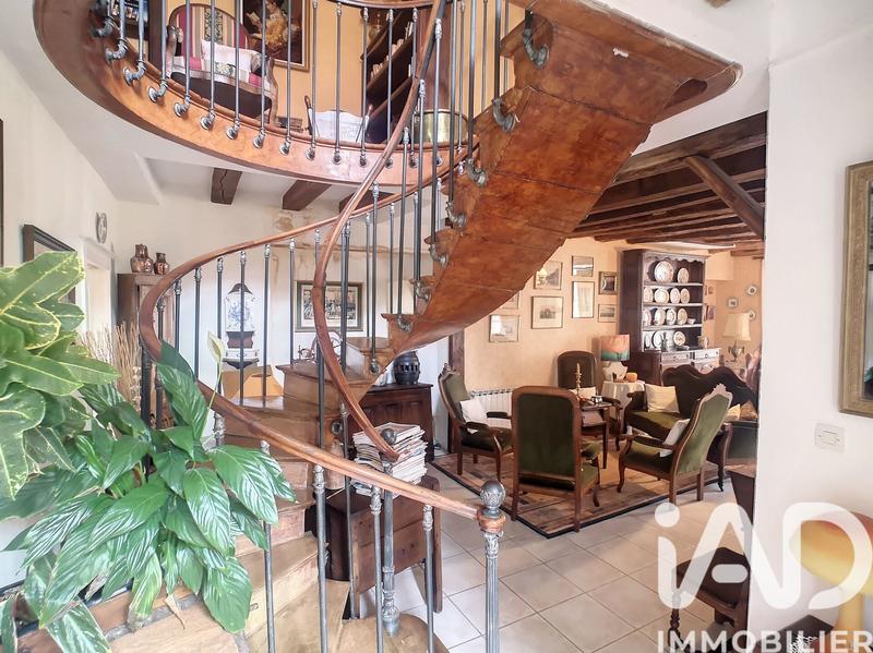 Maison - 190 m² - 7 pièces