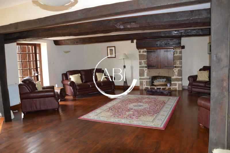 Maison - 185 m² - 6 pièces