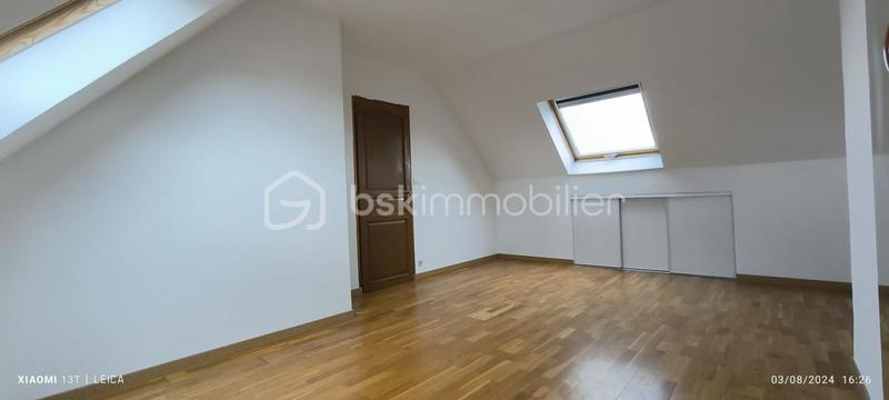 Maison - 105 m² - 7 pièces