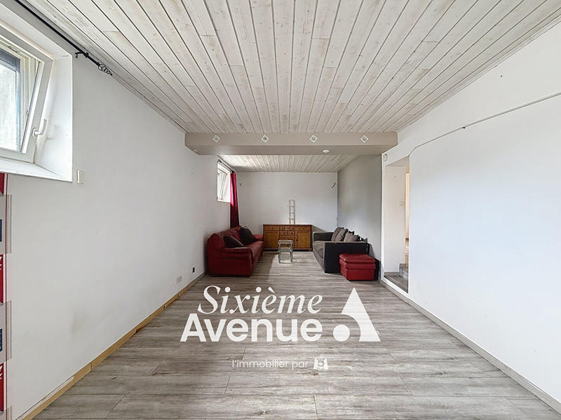 Maison - 111 m² - 4 pièces