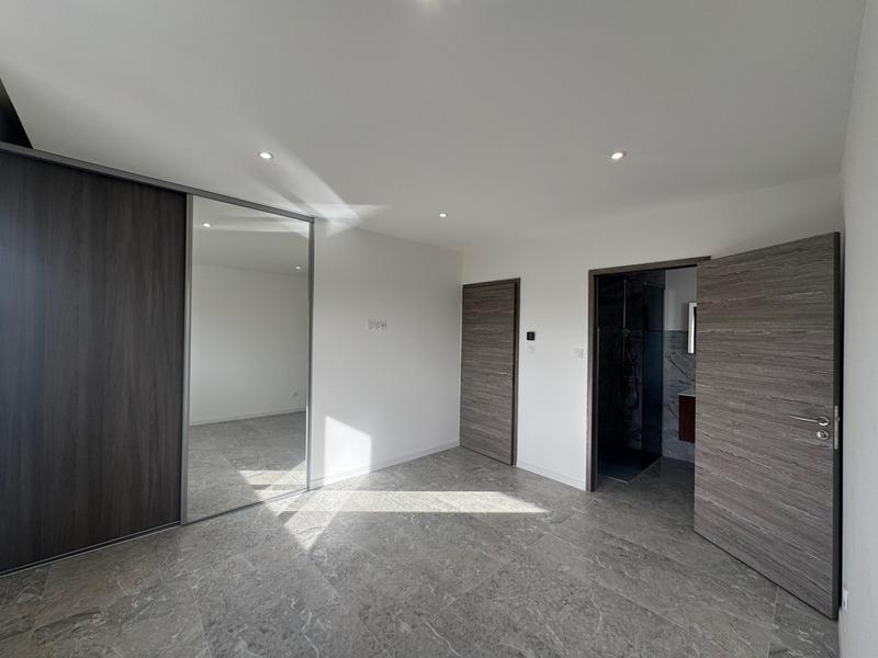 Maison - 170 m² - 7 pièces