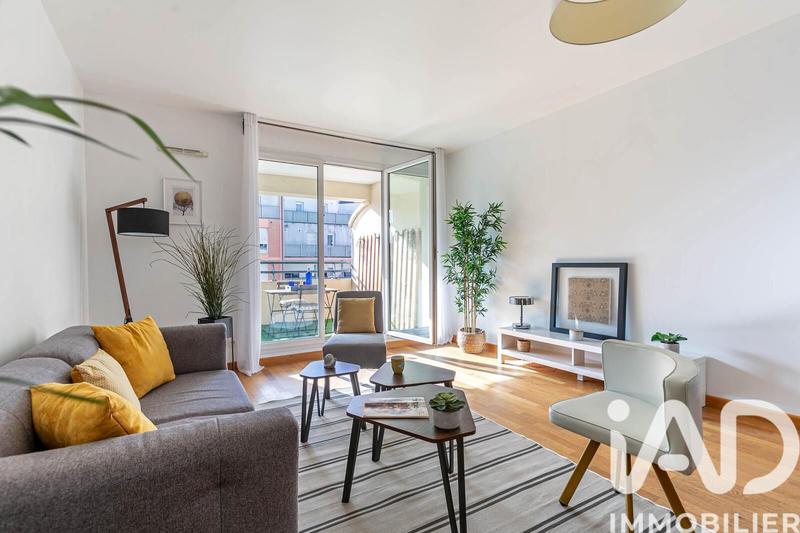 Appartement - 67 m² - 3 pièces