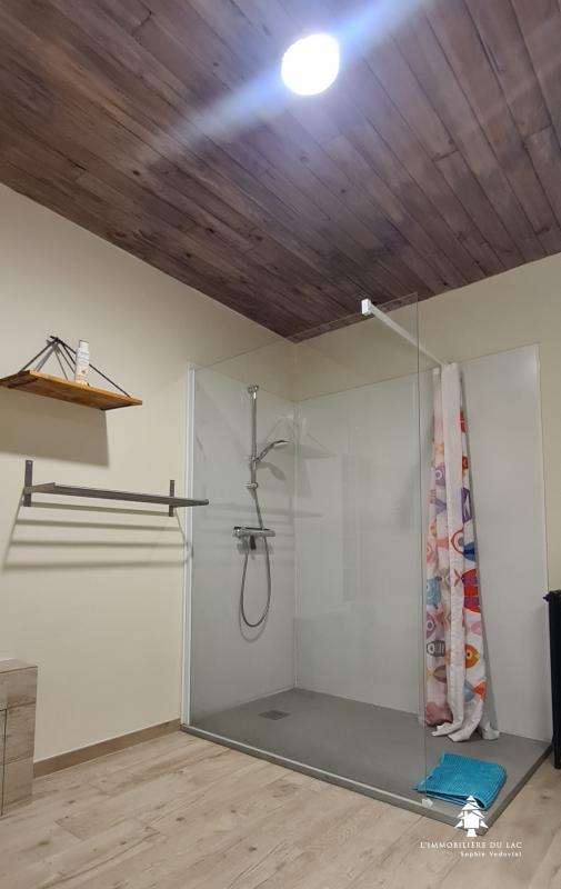 Maison en pierre - 221 m² - 9 pièces