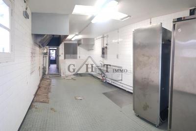 Local commercial - 207 m²