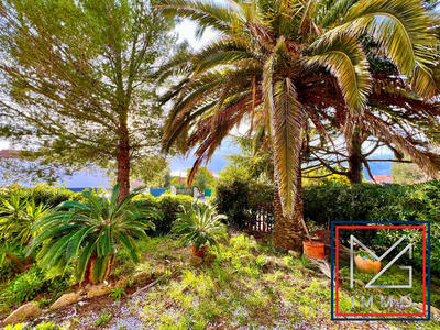 Villa - 200 m² - 10 pièces