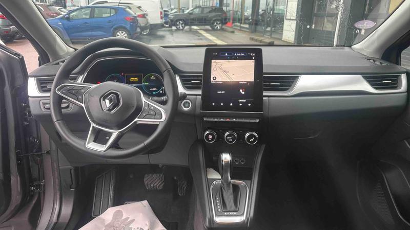 Renault Captur E-Tech full hybrid 145 Techno fast track