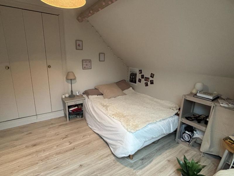 Maison - 170 m² - 7 pièces