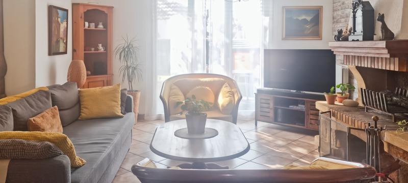 Maison - 121 m² - 6 pièces