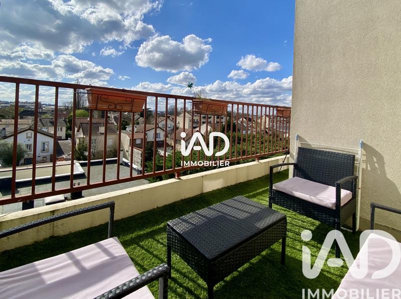 Appartement - 90 m² - 4 pièces