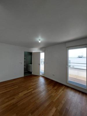 Appartement - 121 m² - 5 pièces