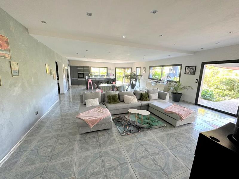 Villa - 410 m² - 7 pièces