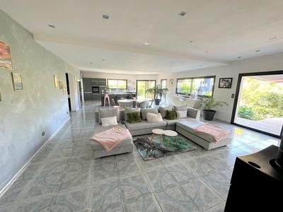 Villa - 410 m² - 7 pièces