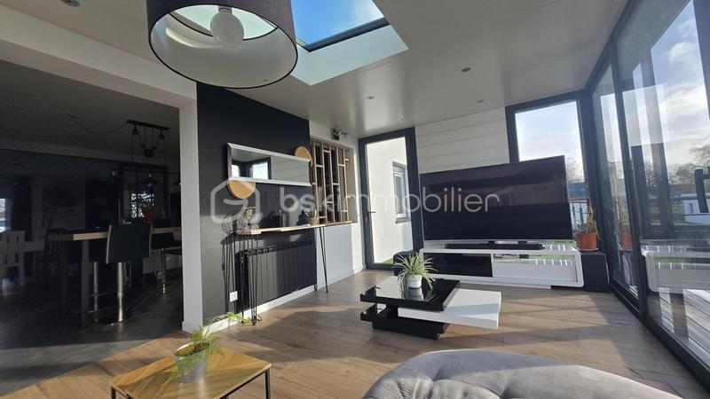 Maison - 149 m² - 6 pièces