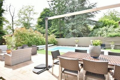 Maison - 155 m² - 5 pièces