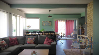 Maison contemporaine - 200 m² - 6 pièces