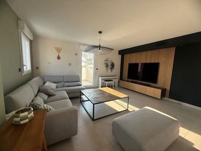 Appartement - 82 m² - 4 pièces