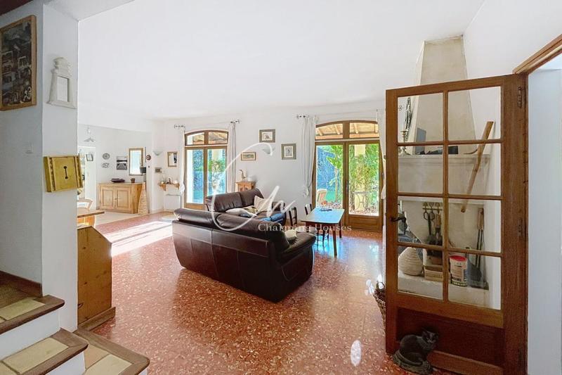 Maison - 168 m² - 6 pièces