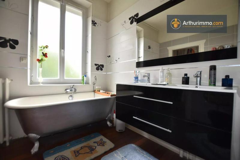 Maison - 173 m² - 7 pièces