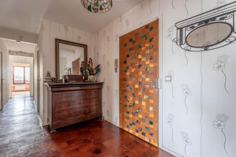 Appartement - 115 m² - 5 pièces