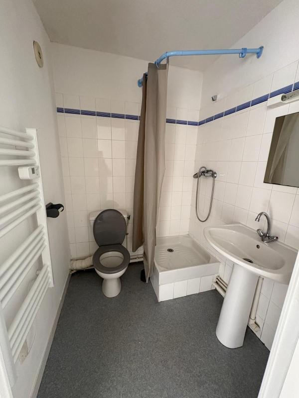 Studio - 18 m² - 2 pièces