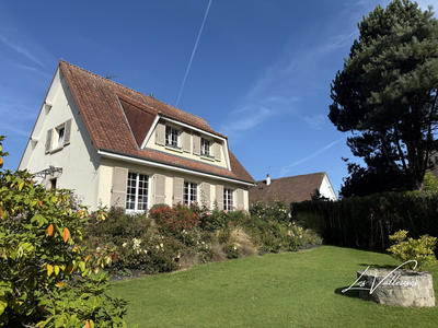 Maison - 127 m² - 6 pièces