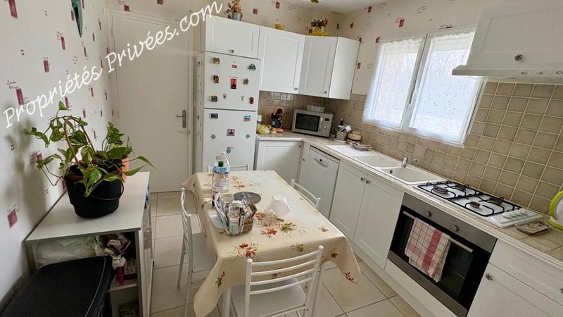 Maison - 64 m² - 8 pièces