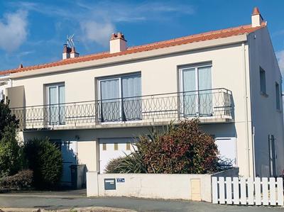 Maison - 137 m² - 5 pièces