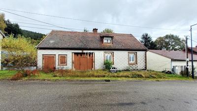 Maison traditionnelle - 95 m² - 4 pièces