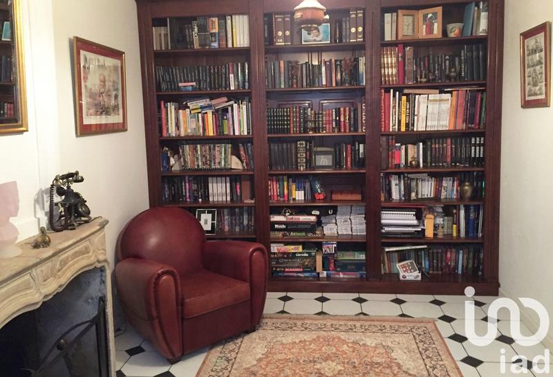 Maison de village - 362 m² - 10 pièces